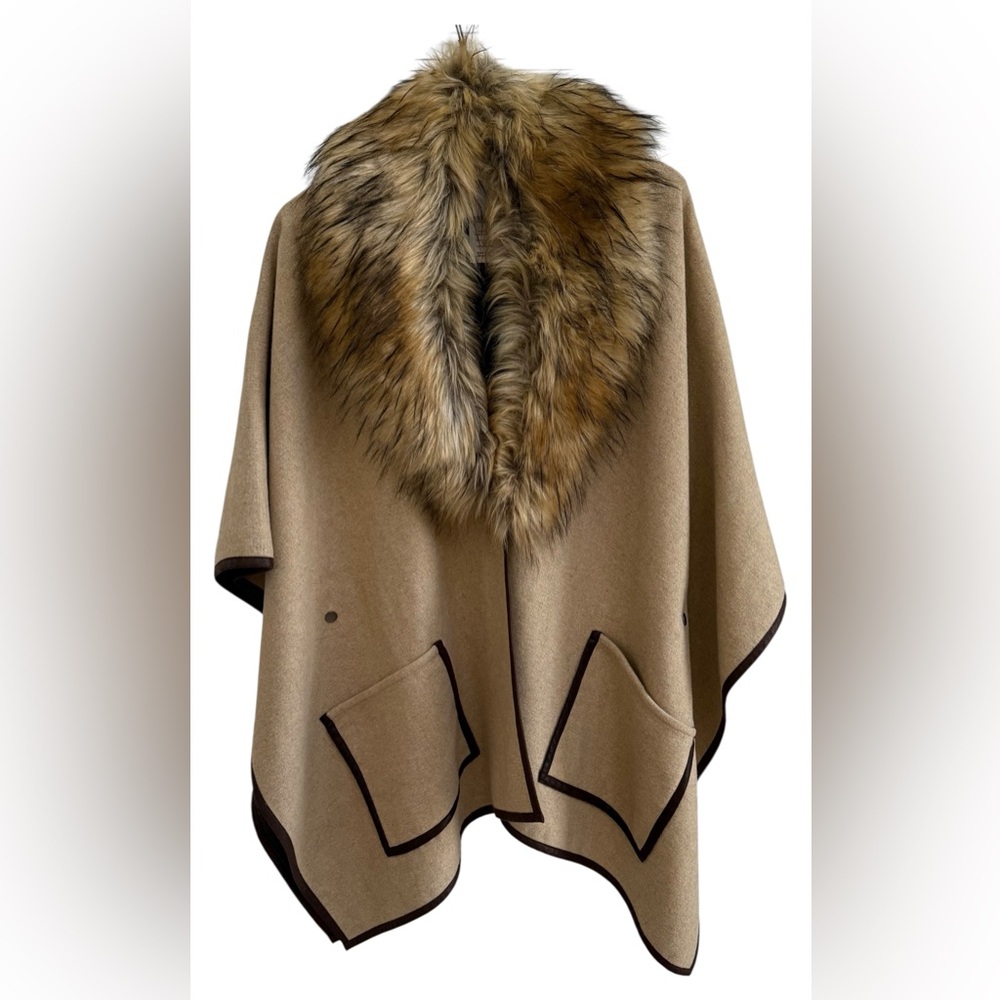 EUC 2016 Evy’s Tree The Audrey Cape in Caramel Size S/M - Picture 7 of 10